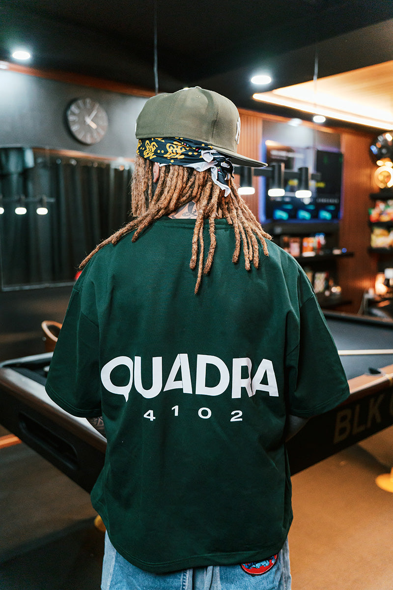 SIGNATURE TEE - MOSS GREEN