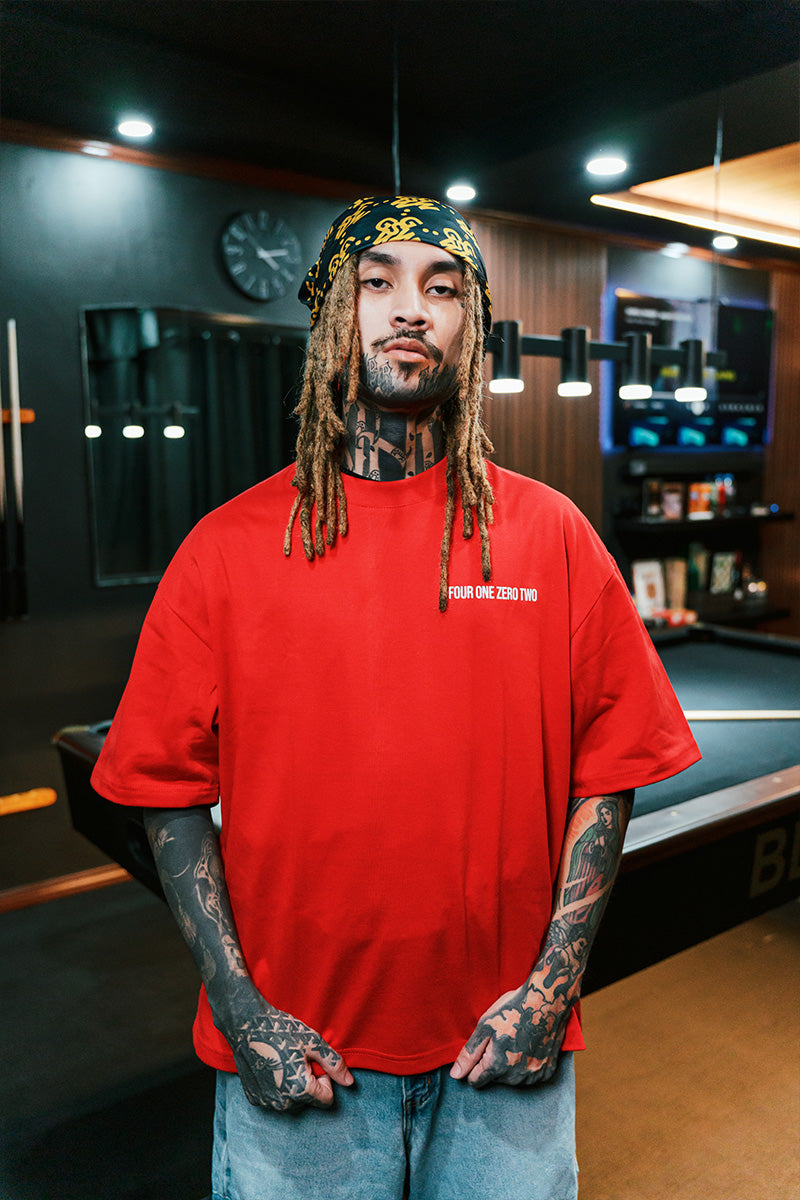 SIGNATURE TEE - RED